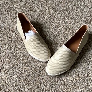 FRYE women’s flats size 10